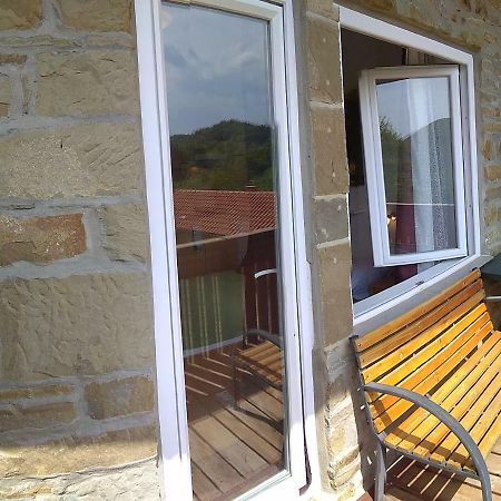 Apartmaji Suhorje Esterno foto