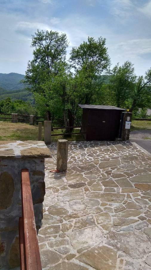 Apartmaji Suhorje Esterno foto